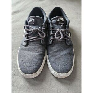 Nike SB Zoom Mens Size 13 Denim and White Athletic Skate Shoes